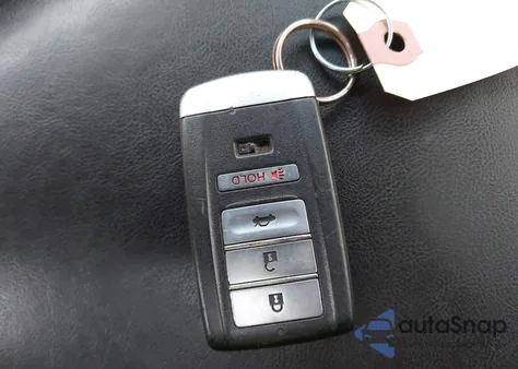 2015 Acura Rlx z USA, uszkodzony, nr VIN JH4KC1F91FC001000